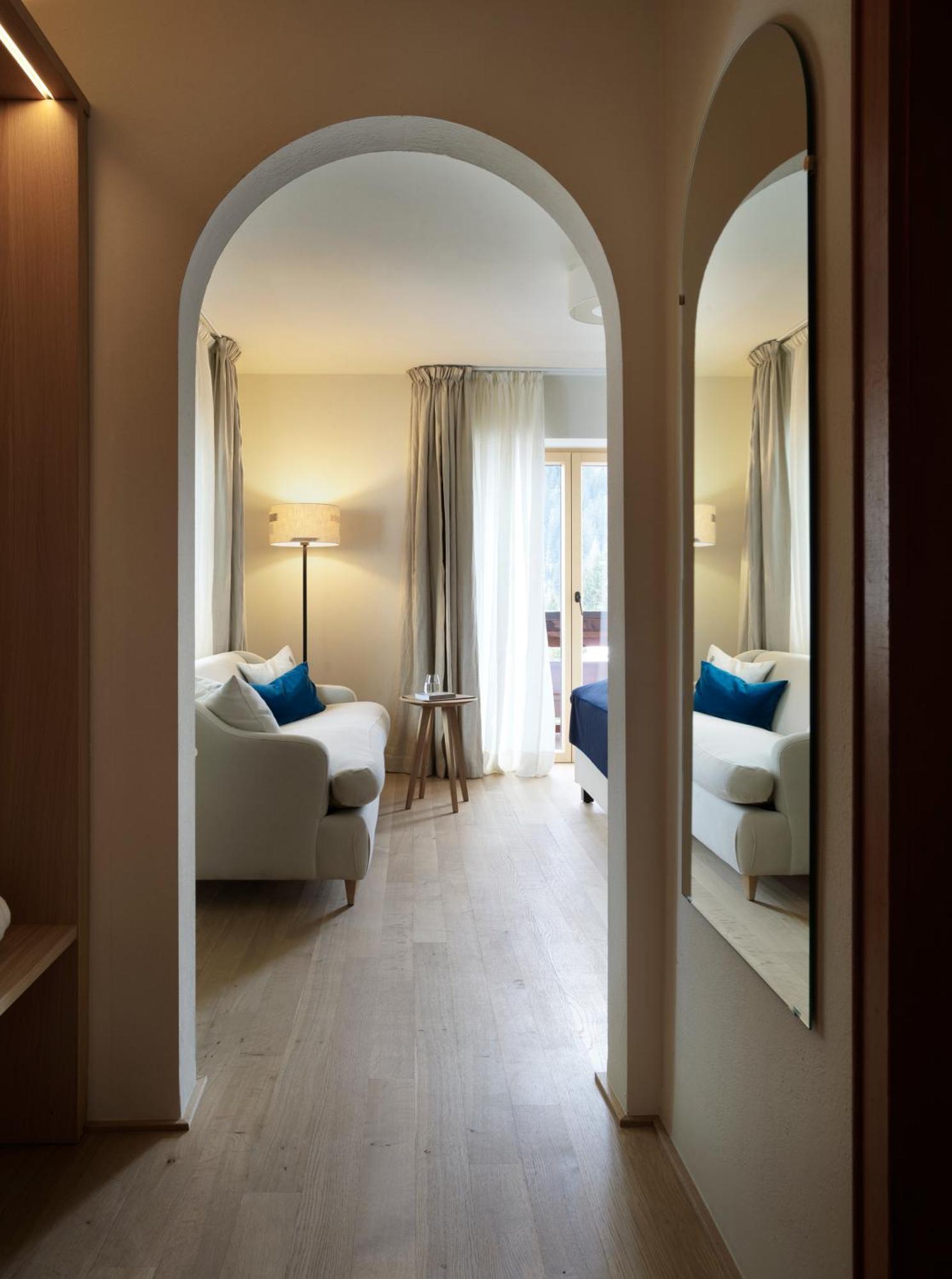 Hotel Schwarzwand Лех ам Алберг Екстериор снимка