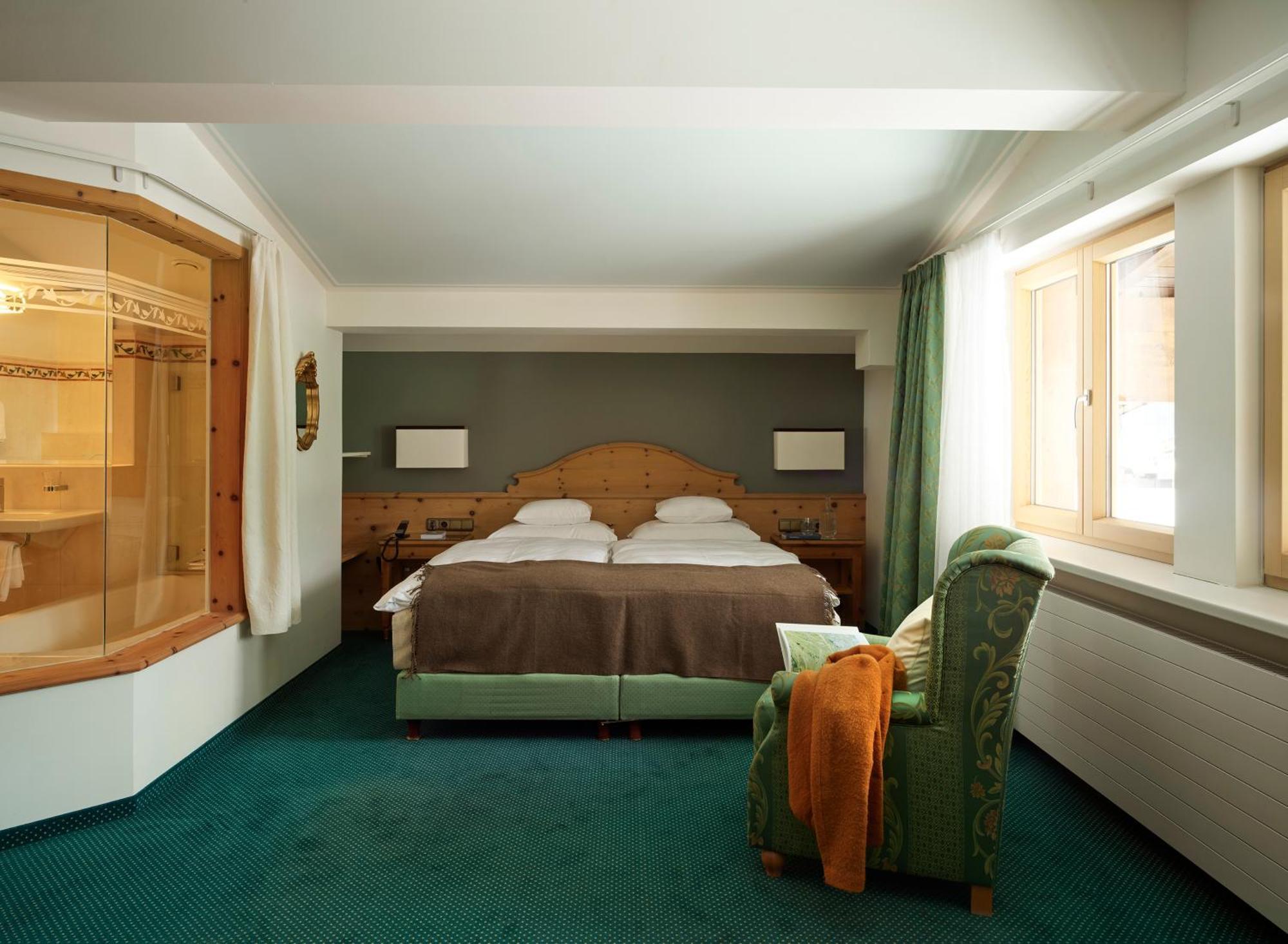 Hotel Schwarzwand Лех ам Алберг Екстериор снимка